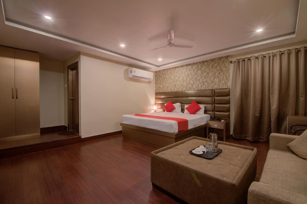 Oyo 12736 Skylawn Hotell Jamshedpur Eksteriør bilde