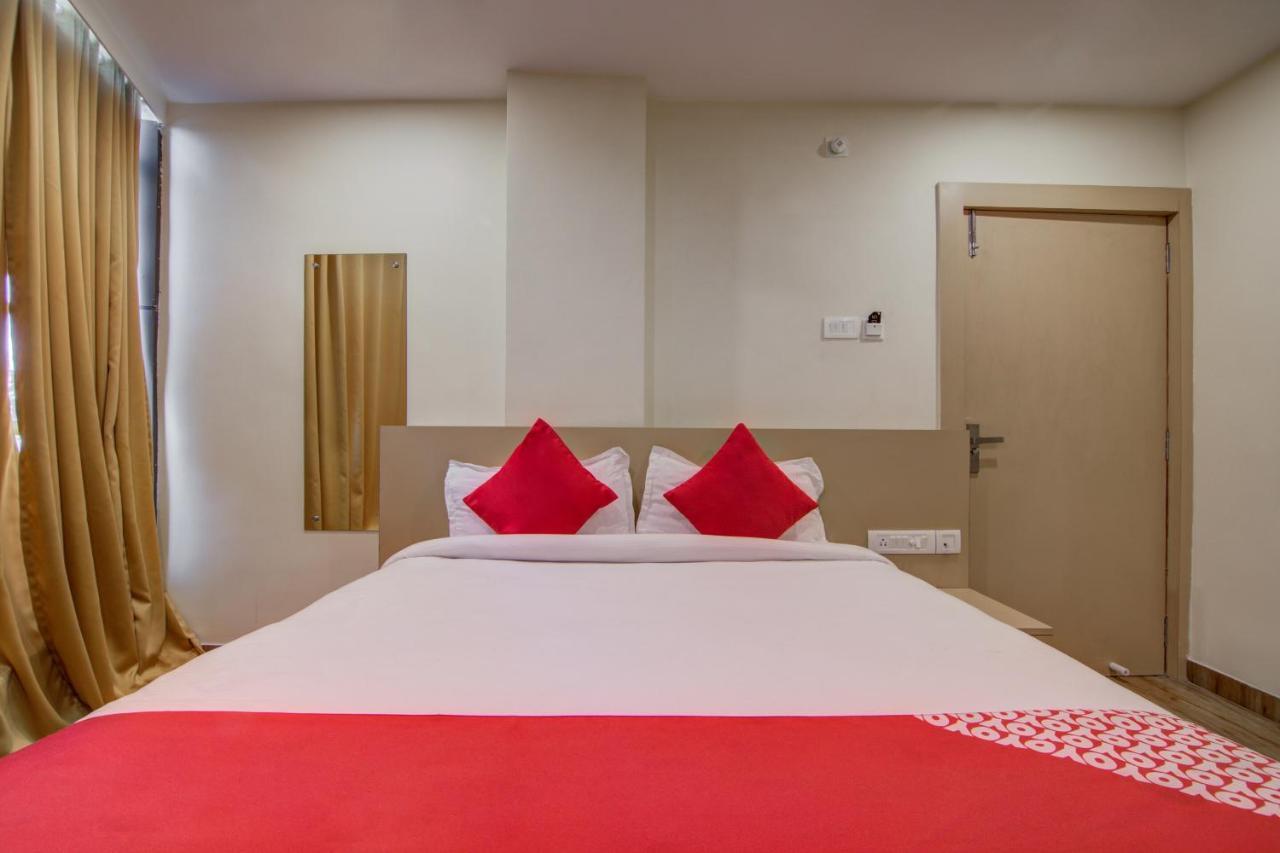 Oyo 12736 Skylawn Hotell Jamshedpur Eksteriør bilde