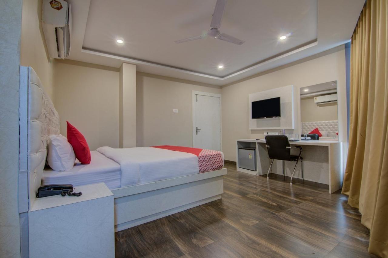 Oyo 12736 Skylawn Hotell Jamshedpur Eksteriør bilde