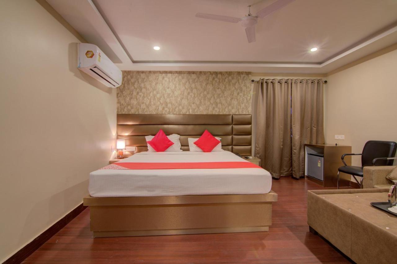 Oyo 12736 Skylawn Hotell Jamshedpur Eksteriør bilde